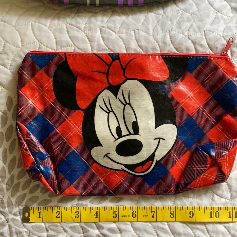 New Disney Mickey Mouse hand purse clutch w/ zipper